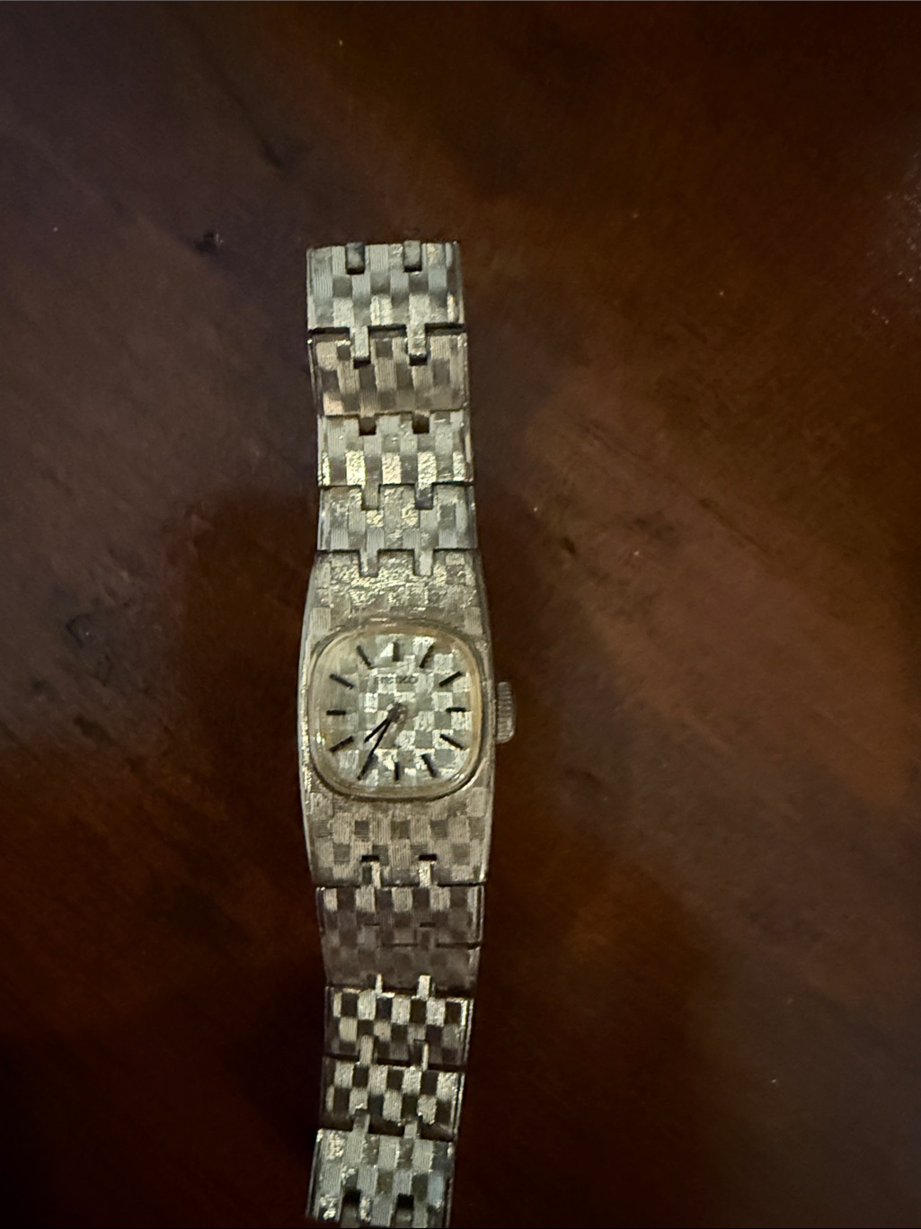 Gold Tone Seiko Womens Metal Bracelet Watch